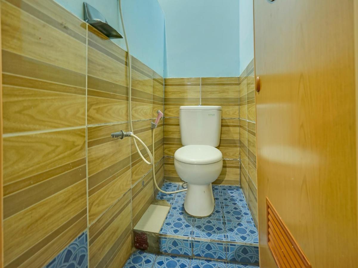 Oyo 90161 Hotel Lendosis Pipa Reja Angkatan 66 パレンバン エクステリア 写真